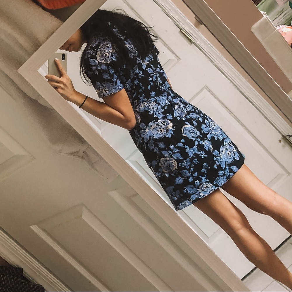 Forever 21 cutout floral mini dress - Picture 2 of 2